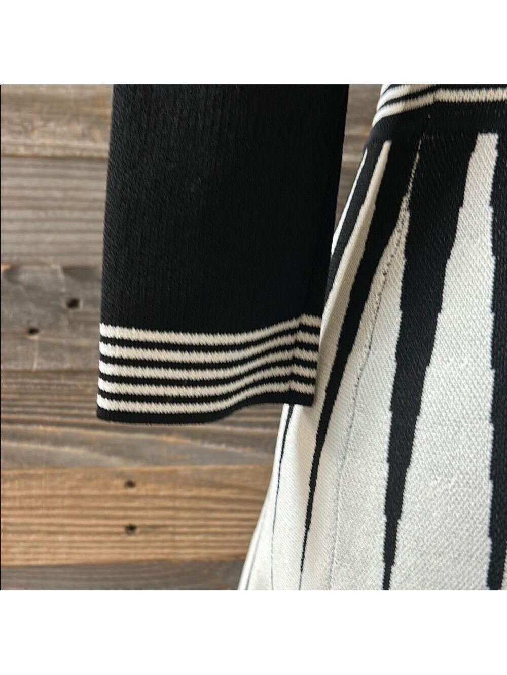 Vince Camuto Black and White Geometric Sweater Dress Size XS - Picture 5 of 8